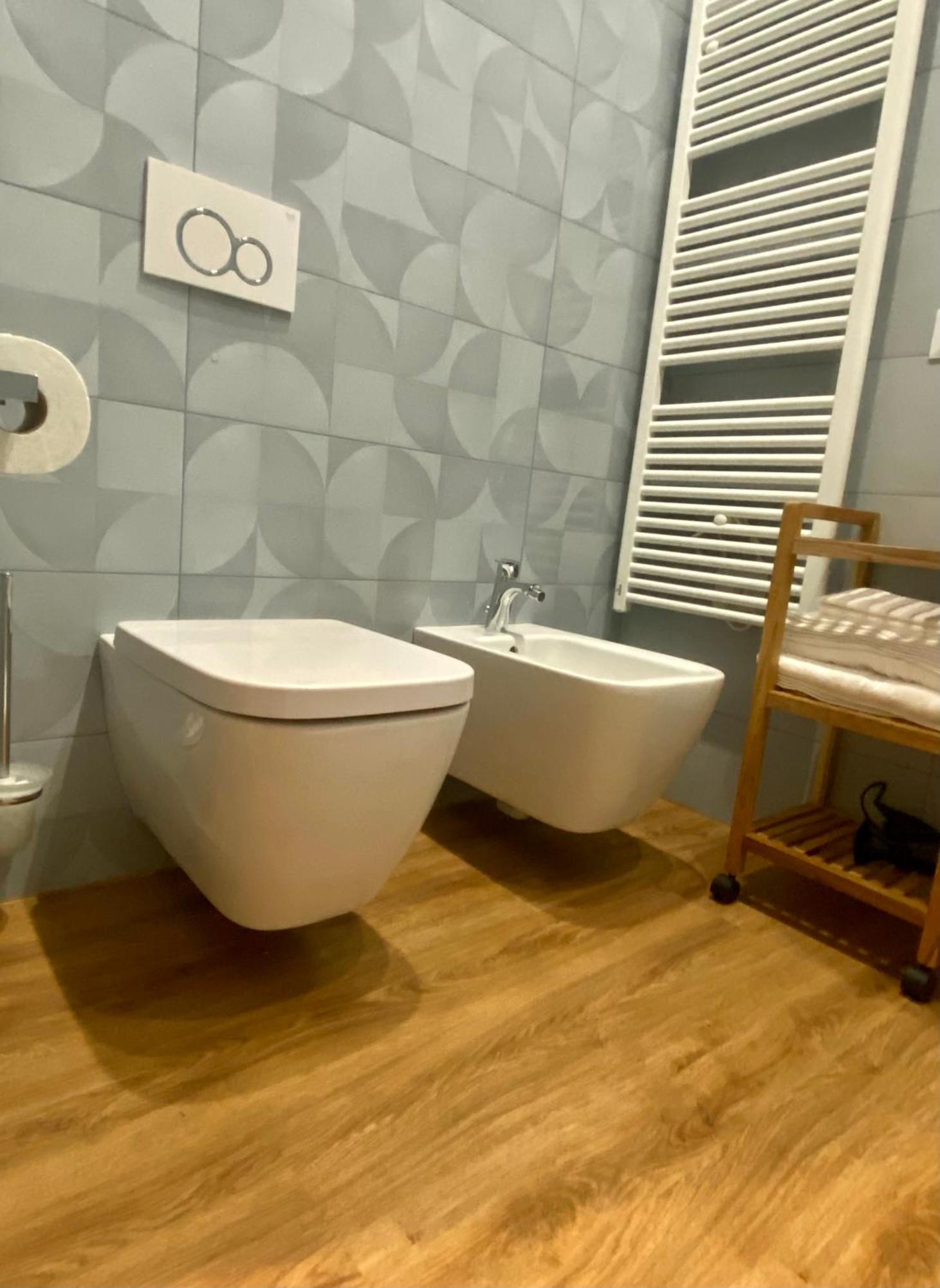 Domus 44 Rooms Верона Екстер'єр фото