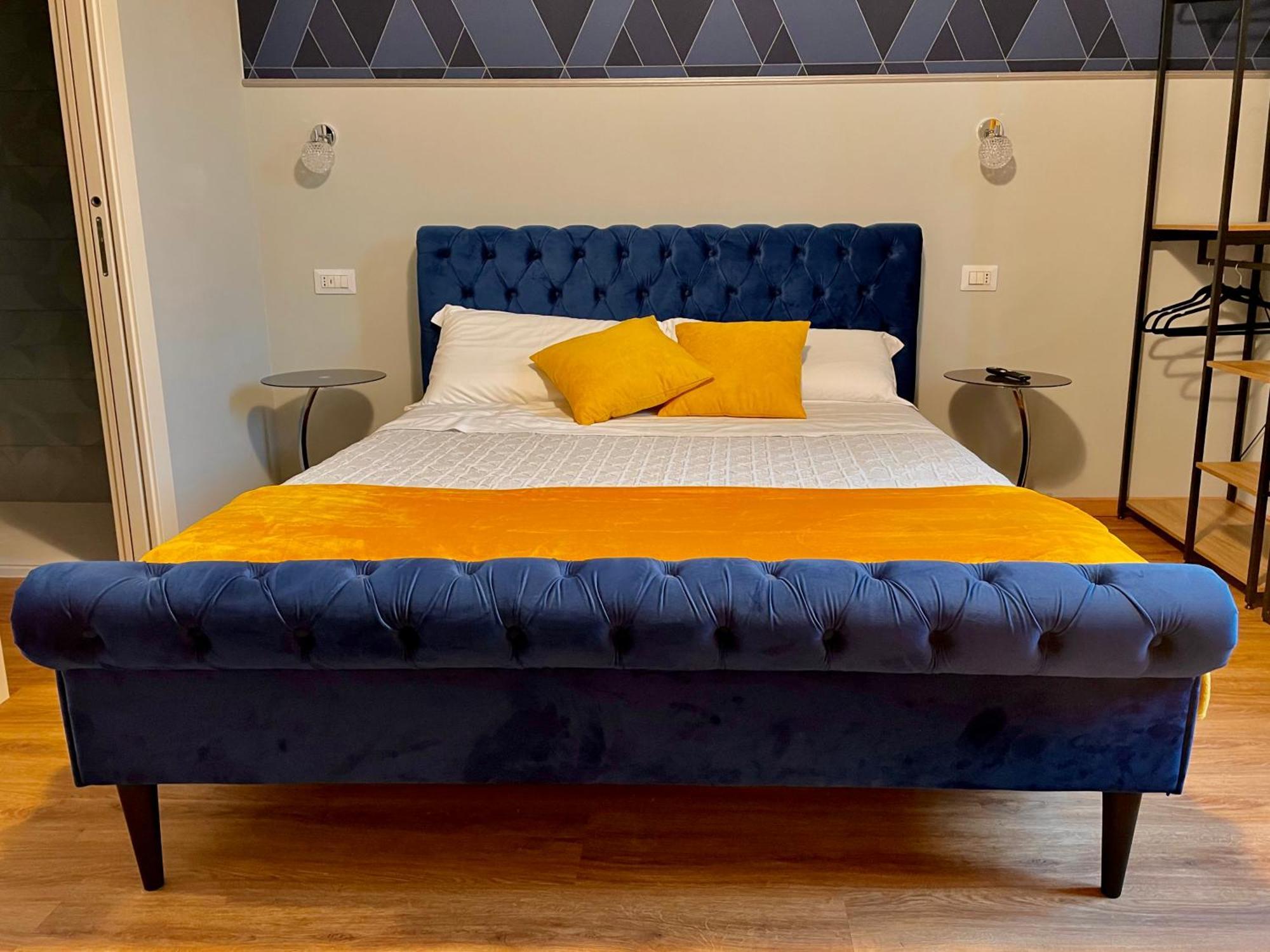 Domus 44 Rooms Верона Екстер'єр фото