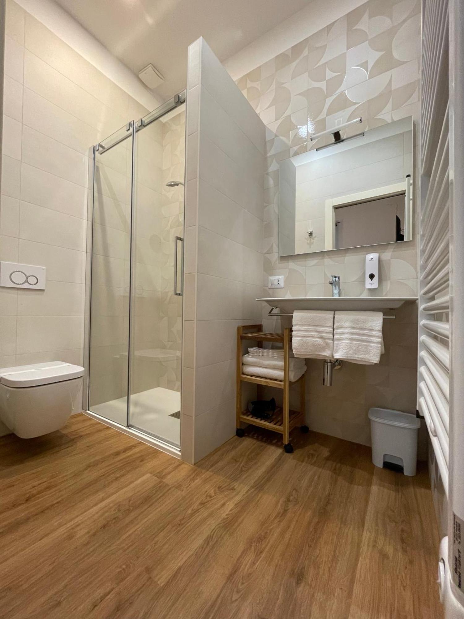 Domus 44 Rooms Верона Екстер'єр фото