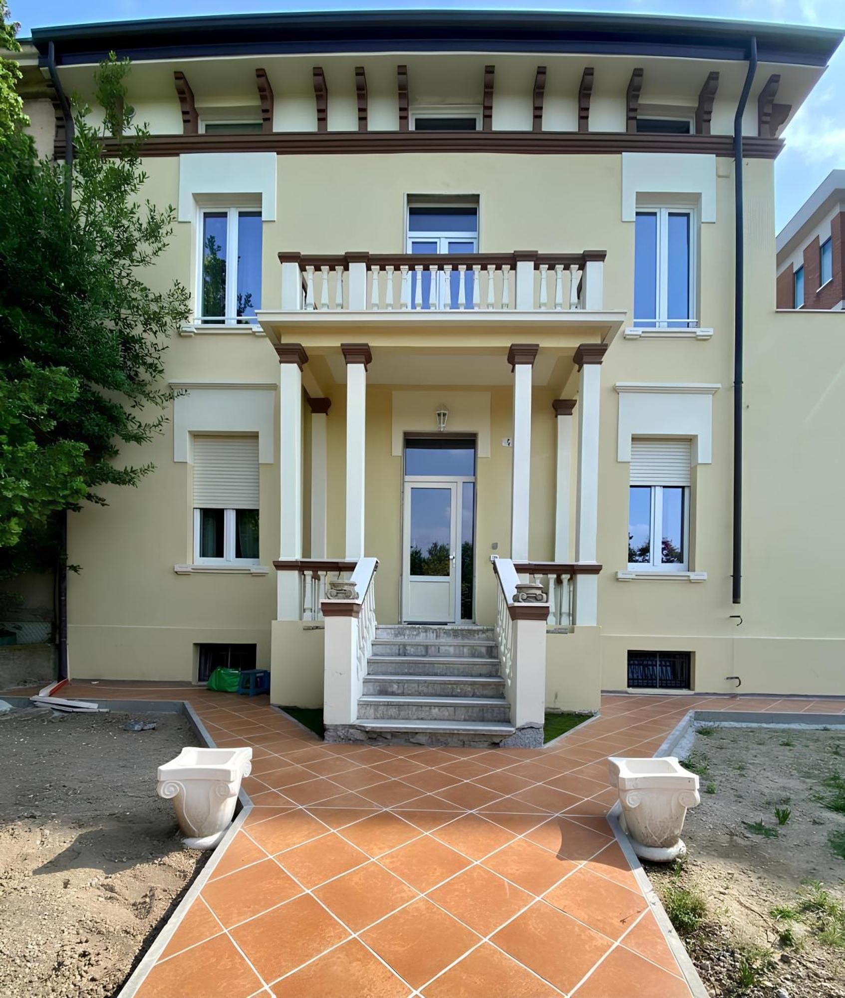 Domus 44 Rooms Верона Екстер'єр фото